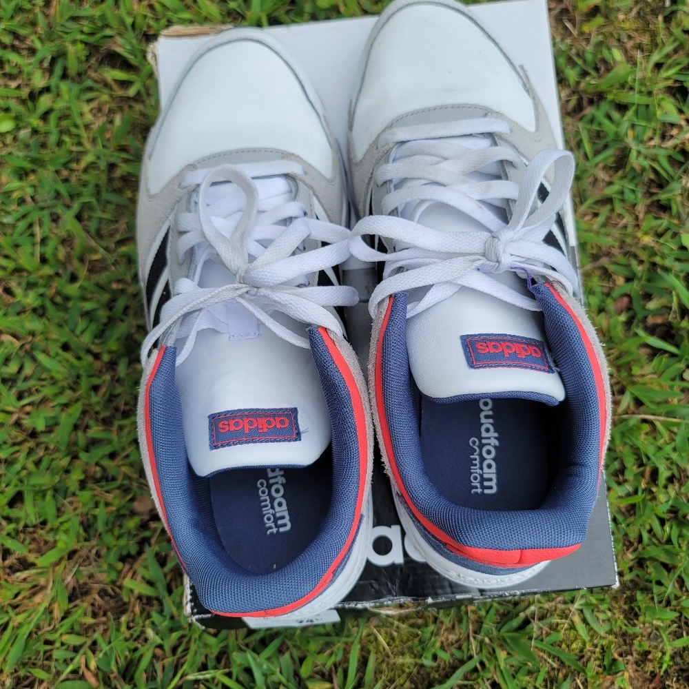 Shoe - Picture 5 of 6